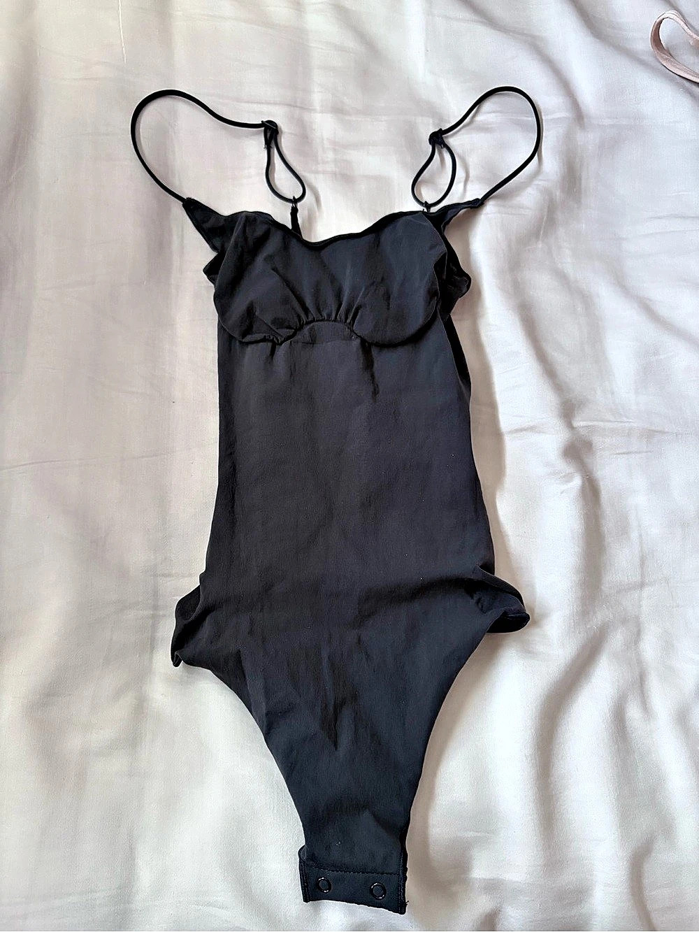 SKIMS Black Sheer Seamless Thong Bodysuit Size S NWT